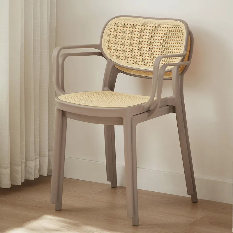 Set di 2 sedie impilabili moderne da interno ed esterno