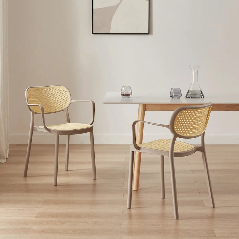 Set di 2 sedie impilabili moderne da interno ed esterno