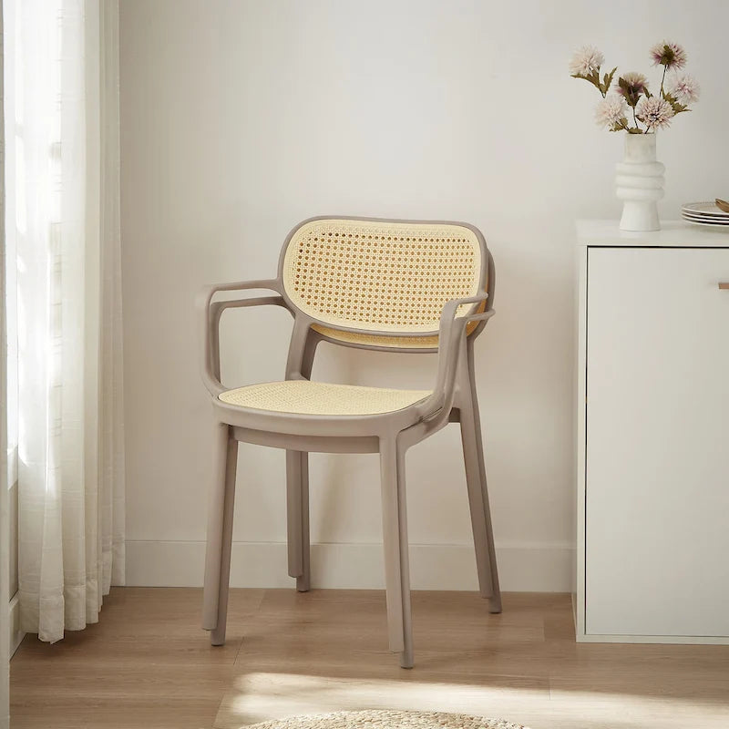 Set di 2 sedie impilabili moderne da interno ed esterno