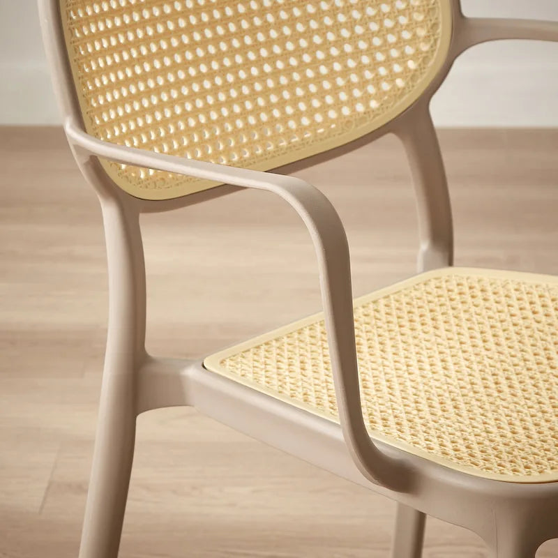 Set di 2 sedie impilabili moderne da interno ed esterno