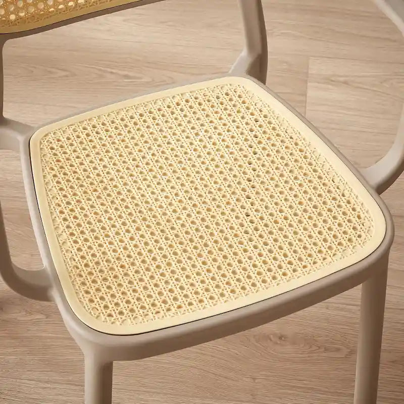 Set di 2 sedie impilabili moderne da interno ed esterno